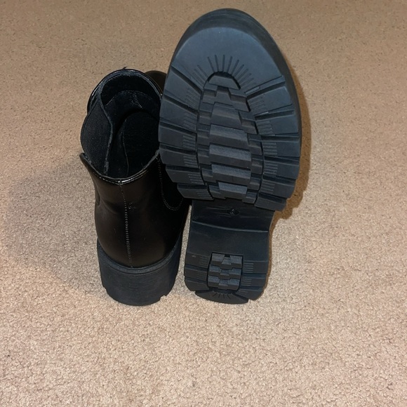 Black ankle booties, Never Worn - Picture 3 of 4